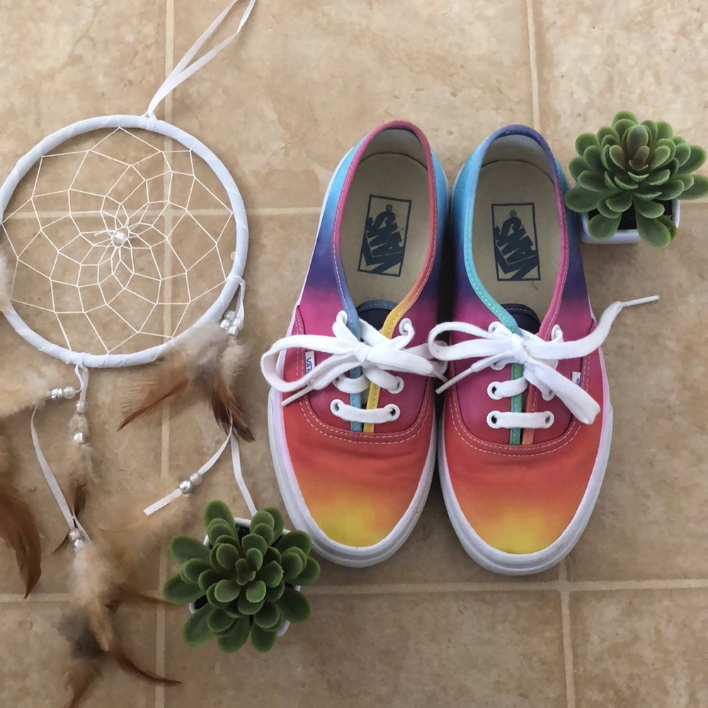 trendy lgtbq + rainbow vans 🌈